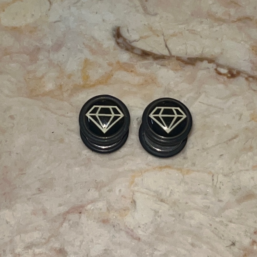 Spencer’s Diamond Logo Plug Lookalike Screw In / Screw Back Earrings